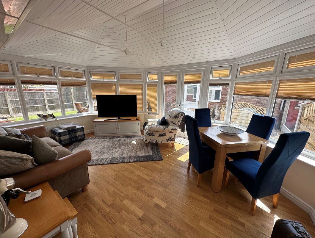 2 Derwent Way, Newark, Nottinghamshire, NG24 2HB