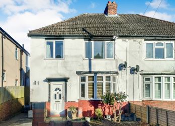 3 bedroom semi detached house in Dudley