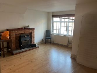 99 Watling Street West, Towcester, Northamptonshire, NN12 6AG