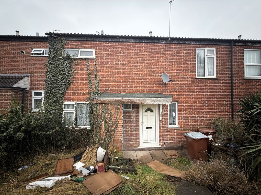 Property for Auction in Nottinghamshire & Derby - 9 Capenwray Gardens, Nottingham, Nottinghamshire, NG5 5SF