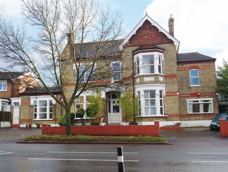 Strettons - 228 Carshalton Road, Sutton, Surrey, SM1 4SA