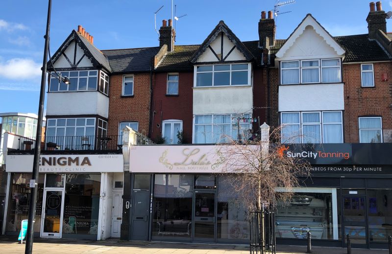 Strettons 216E High Road, Woodford Green, Essex, IG8 9HH