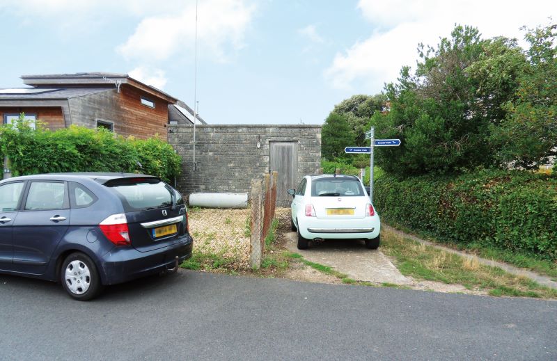 Strettons Land on Marsh Road, Gurnard, Cowes, Isle of Wight, PO31 8JQ