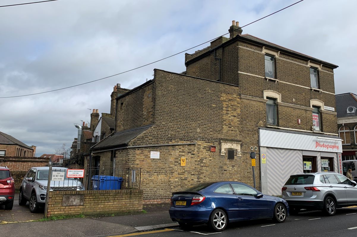 Strettons 128128A Hoe Street, Walthamstow, E17 4QR