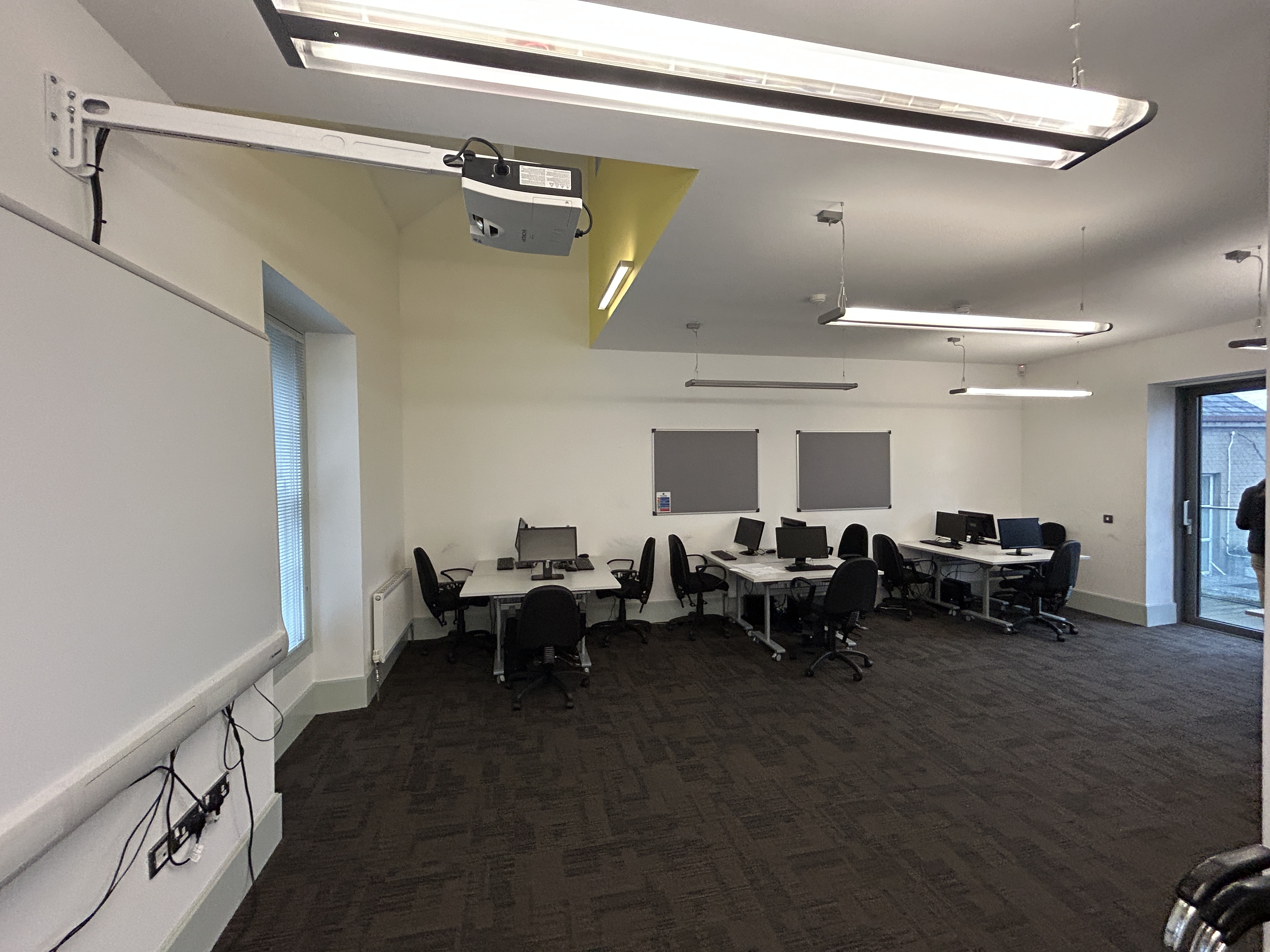 Image 4 of 8