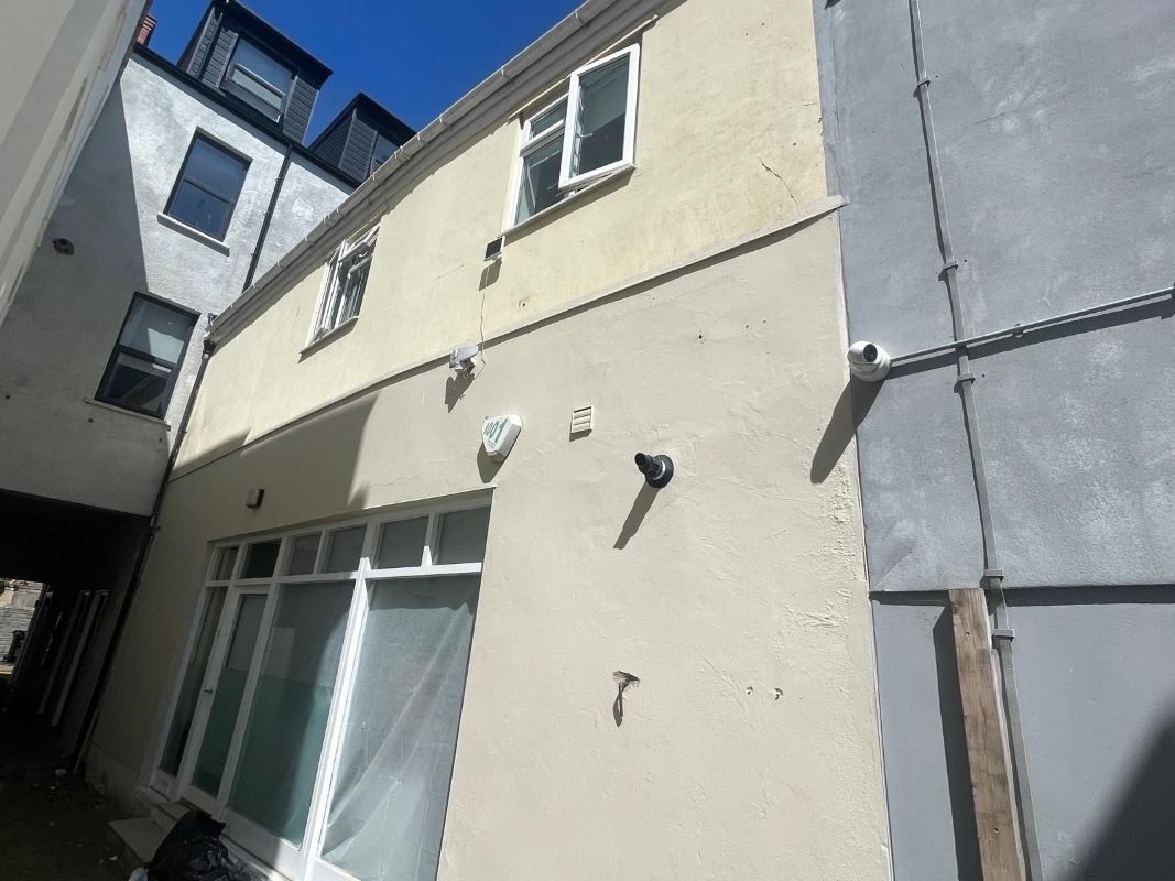 Property for Auction in Wales - 1 Mount Stuart Arcade, Cardiff, CF10 5ES