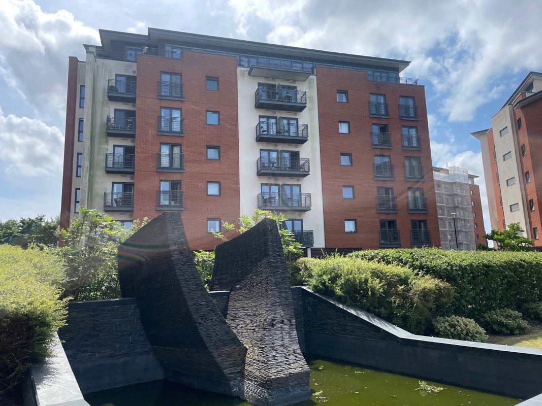 Property for Auction in Wales - 88 Galleon Way, Cardiff, CF10 4JB