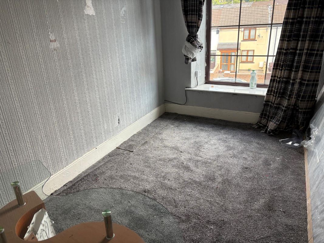 The Treorchy Hotel 165 Bute Street, Treorchy, Rhondda Cynon Taff, CF42 6DA