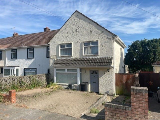 Property for Auction in Wales - 32 St. Davids Crescent, Penarth, Vale of Glamorgan, CF64 3LZ