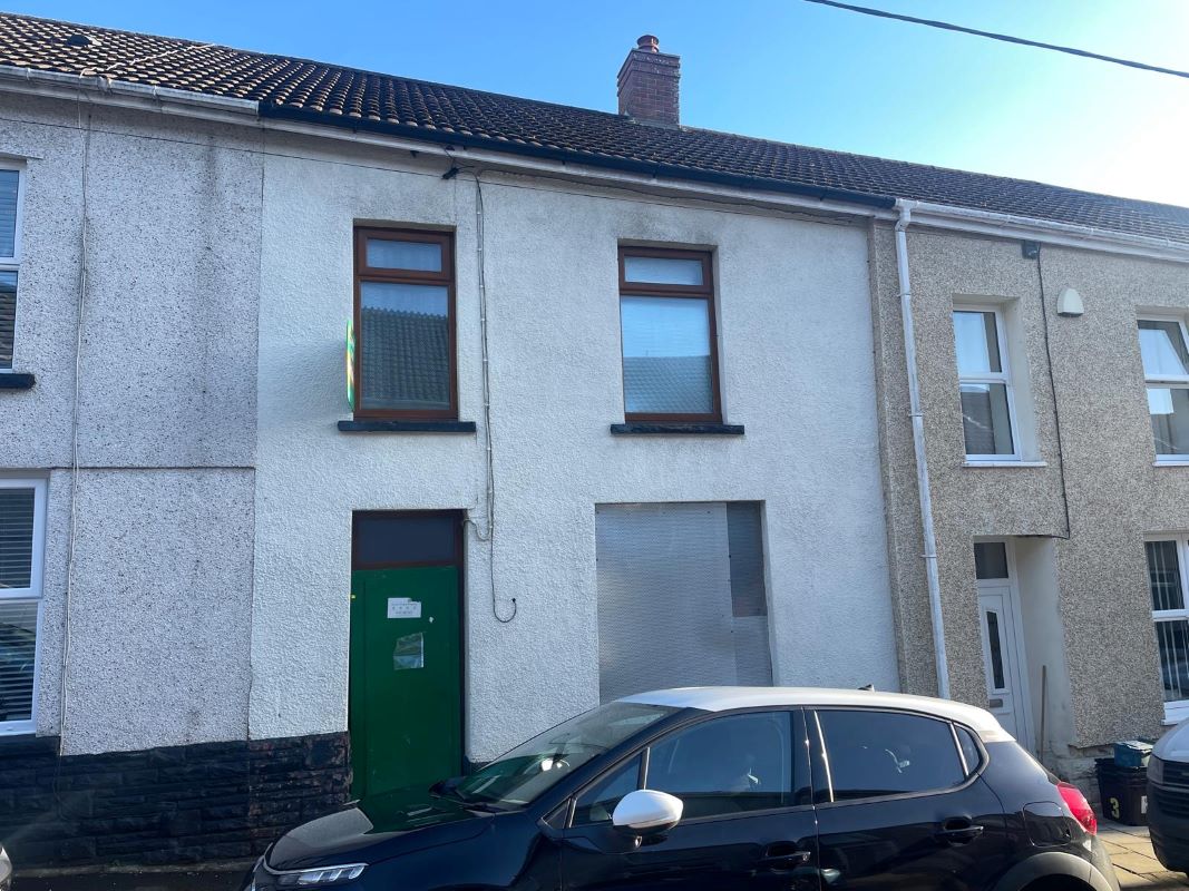 Property for Auction in Wales - 4 Field Street, Trelewis, CF46 6AW