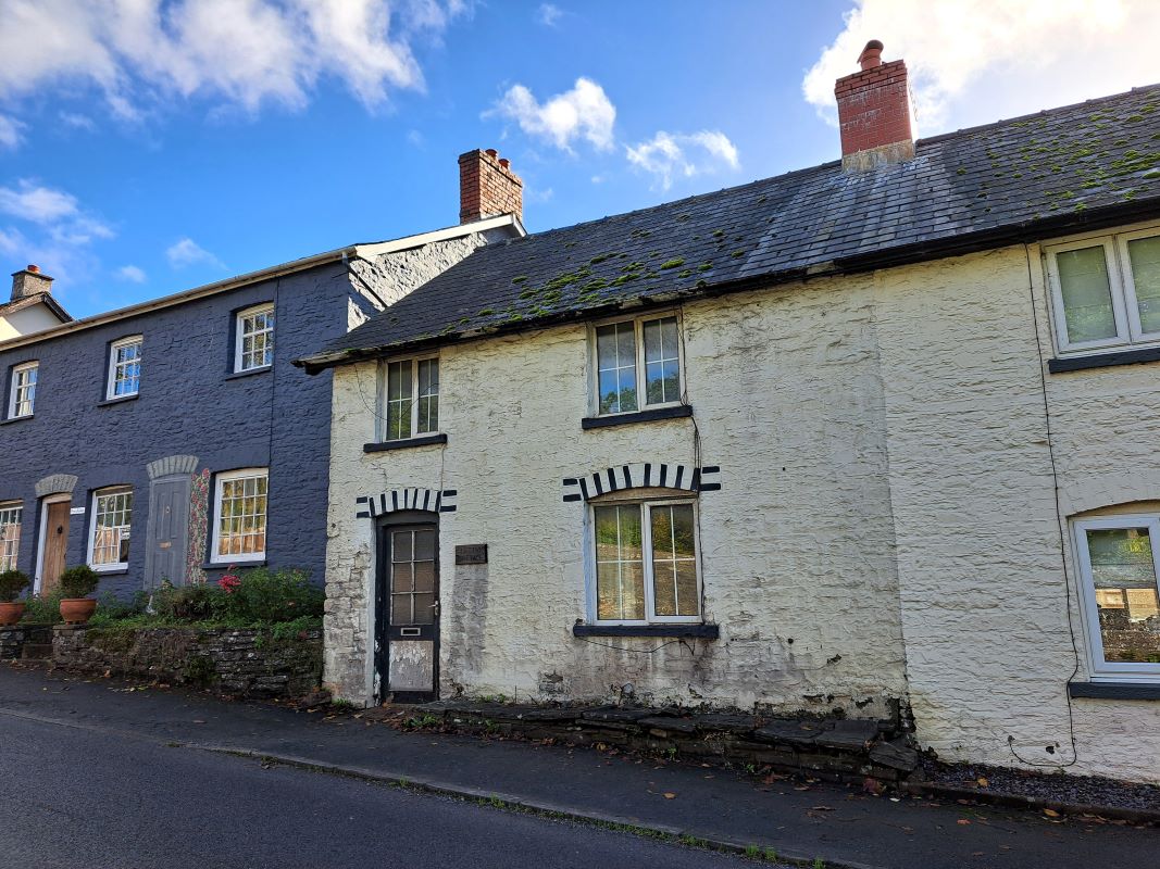 Property for Auction in Wales - Clettwr Cottage, Erwood, Builth Wells, Powys, LD2 3EX