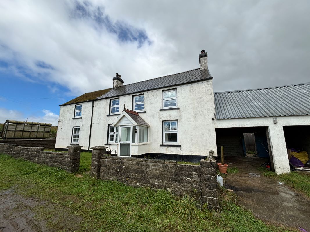 Property for Auction in Wales - Chapel Hill Farm House, Camrose, Haverfordwest, Pembrokeshire, SA62 6JN