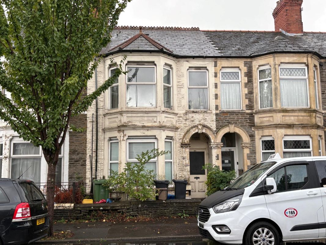 Property for Auction in Wales - Ground Floor Flat, 164 Corporation Road, Cardiff, CF11 7AY