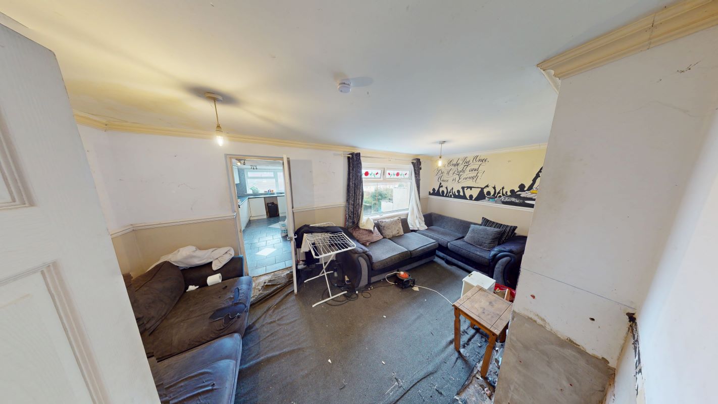 172 Garth Avenue Glyncoch, Pontypridd, CF37 3AD