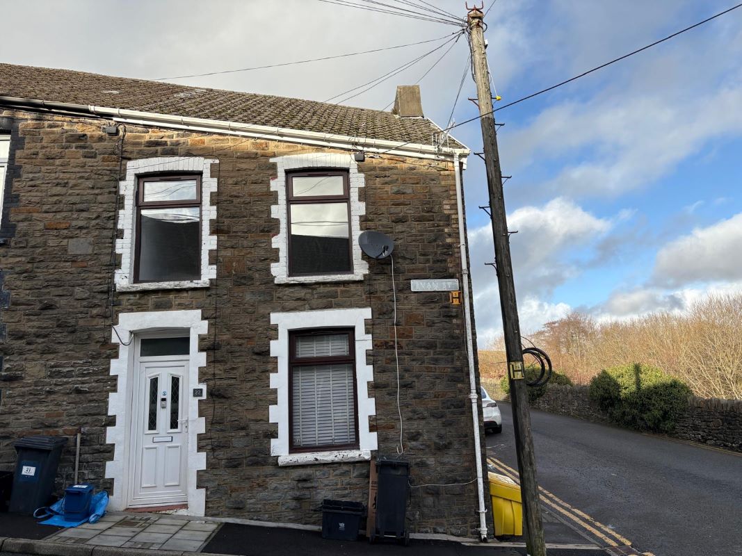 Property for Auction in Wales - 22 Evan Street, Treharris, CF46 5HR