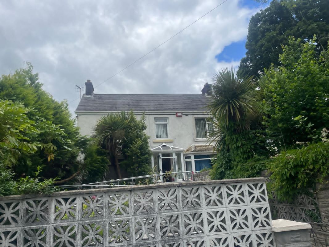 Property for Auction in Wales - Tydraw Main Road, Neath, Neath Port Talbot, SA10 8NE