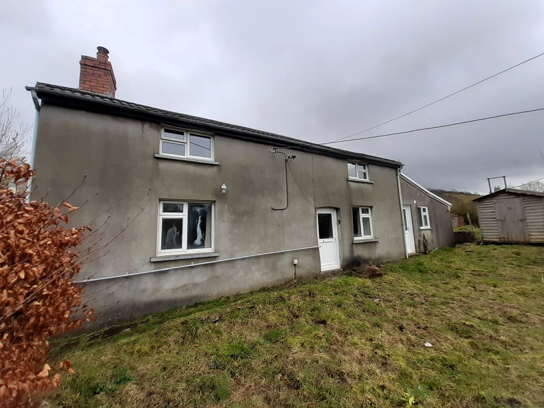 Property for Auction in Wales - Sawyers Court, Defynnog, Brecon, Powys, LD3 8SL