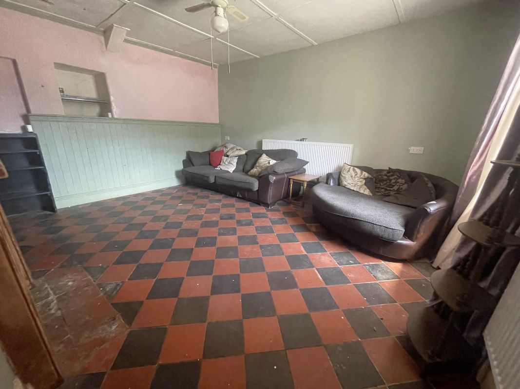 Former Whitemill Inn, Whitemill, Carmarthen, Carmarthenshire, SA32 7EN