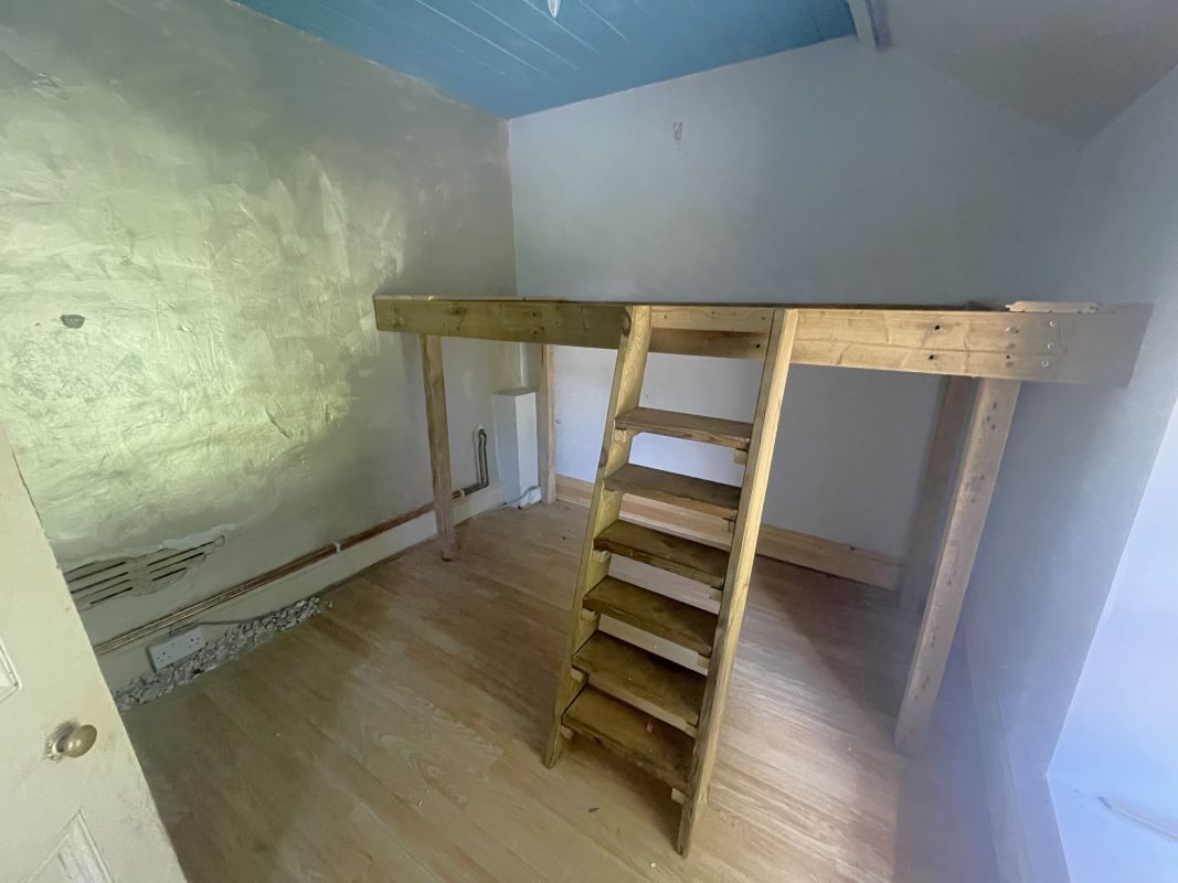 Former Whitemill Inn, Whitemill, Carmarthen, Carmarthenshire, SA32 7EN