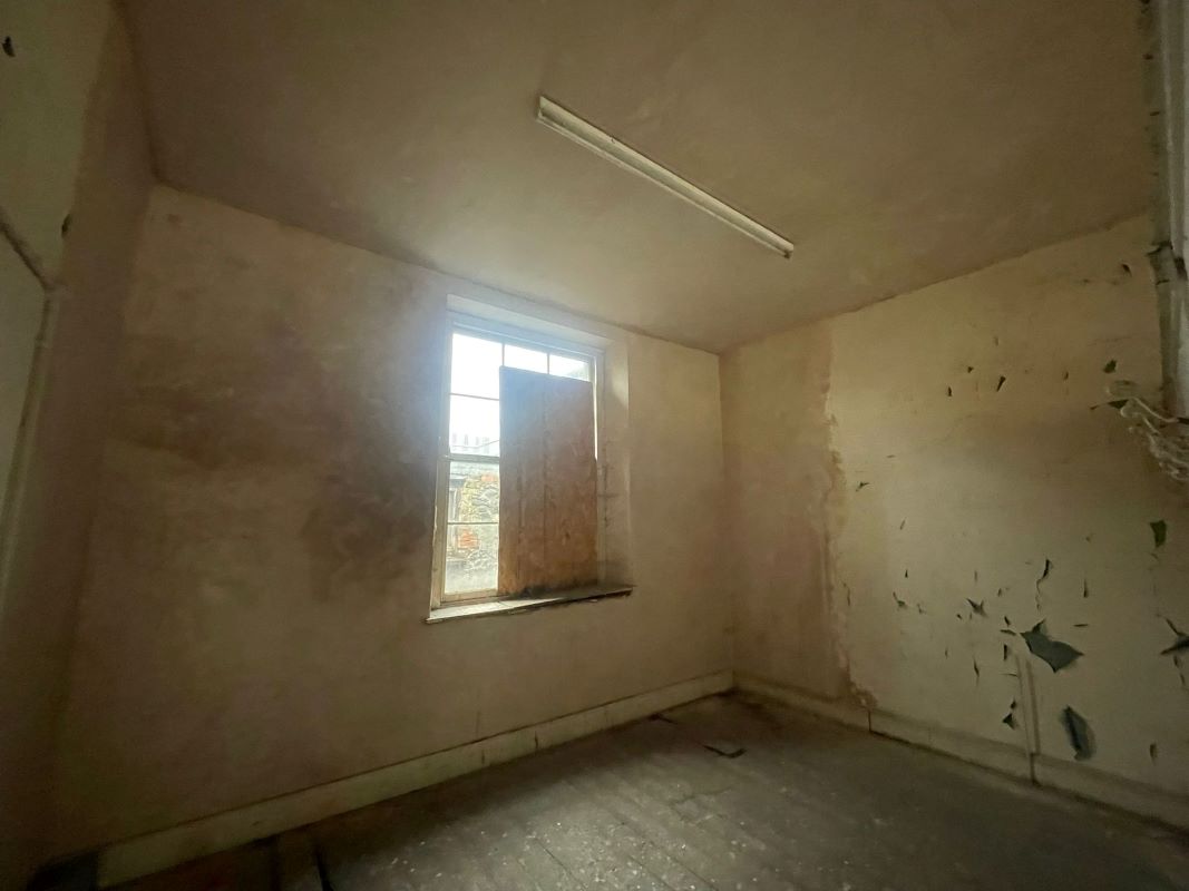 36 High Street, Newport, NP20 1GF