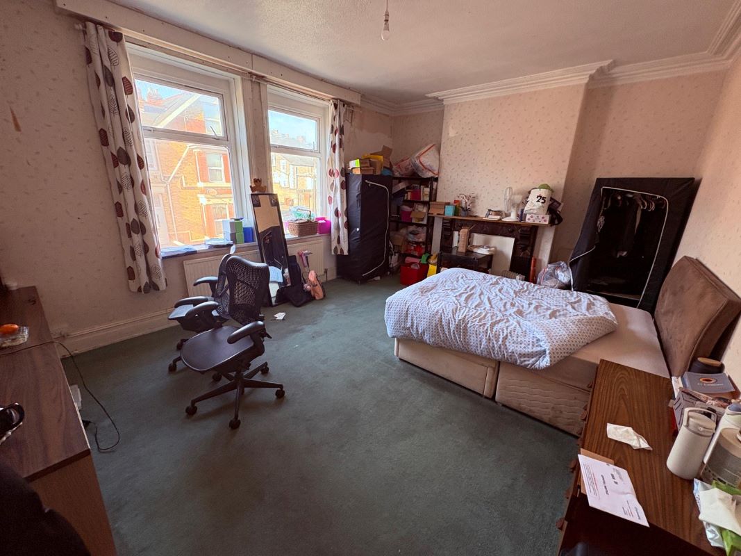 15 York Place, Barry, Vale of Glamorgan, CF62 7ED