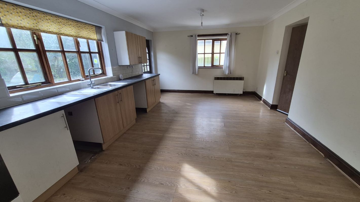 2 Glanllyn, Pentre Llyn, Aberystwyth, Ceredigion, SY23 4NS