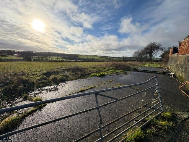 Plasnewydd, Llanboidy, Whitland, Carmarthenshire, SA34 0ET