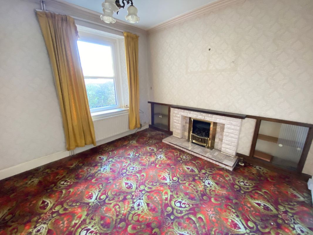 104 Gnoll Park Road, Neath, SA11 3DD