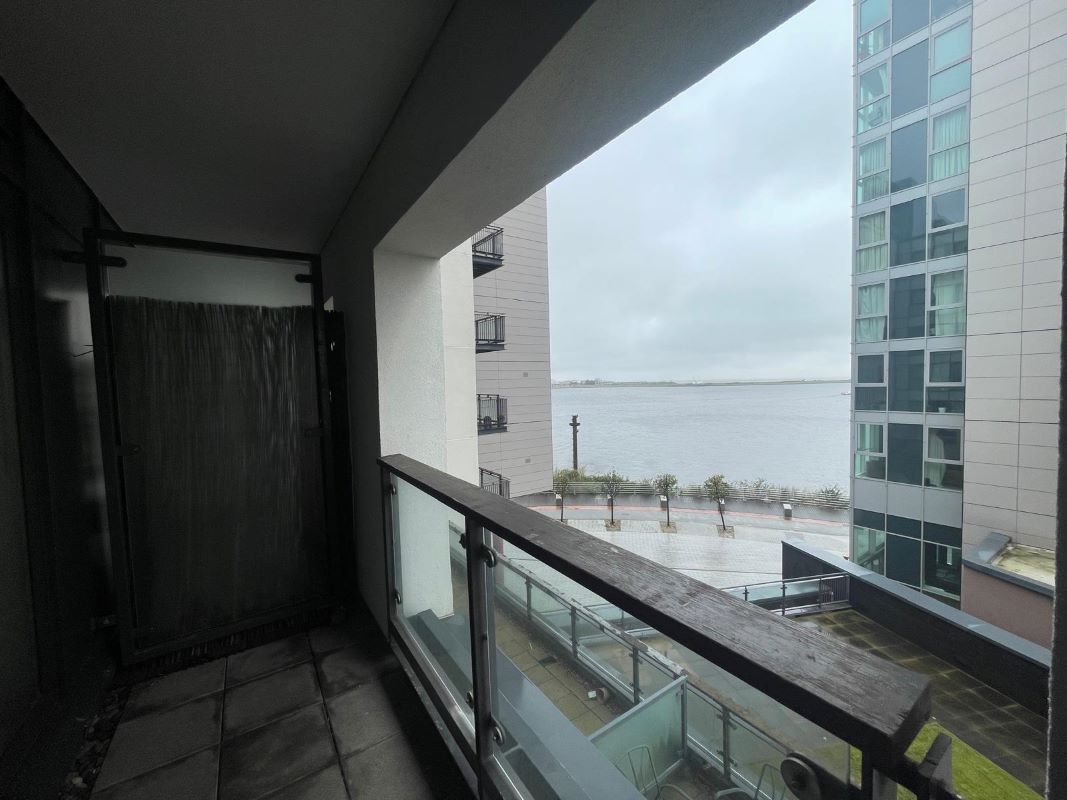 18,30,42,43 & 58 Duncansby House Ferry Court, Cardiff, South Glamorgan, CF11 0AT