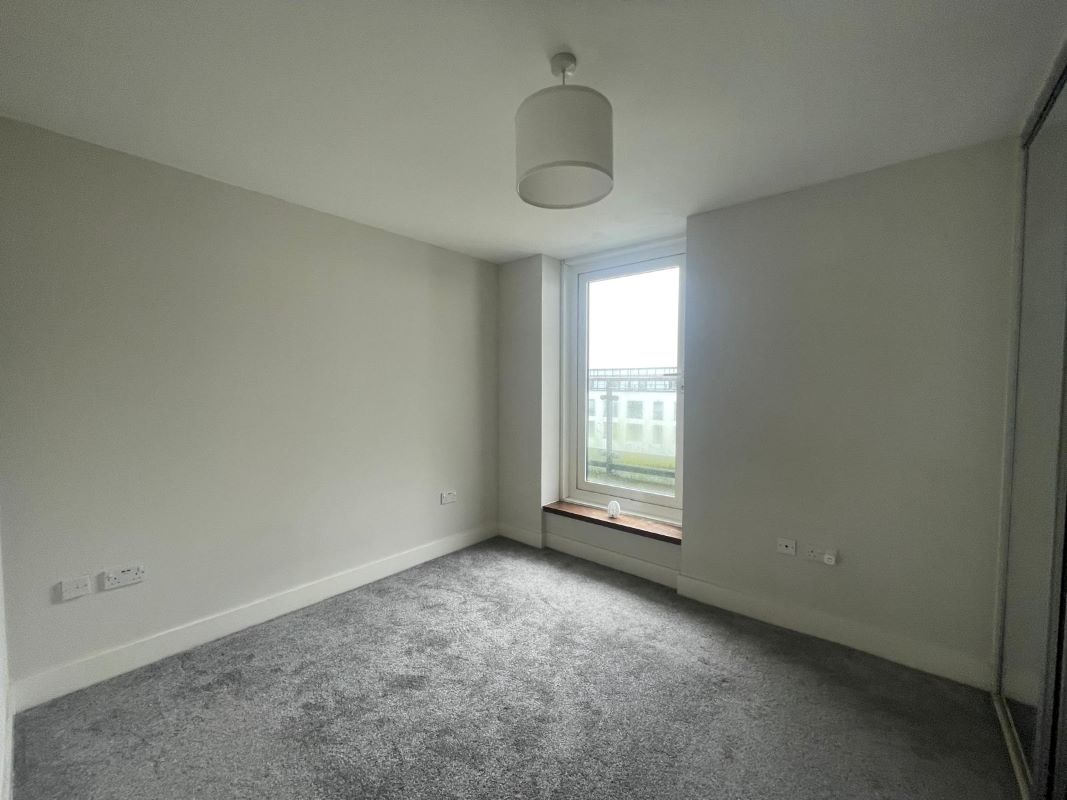 18,30,42,43 & 58 Duncansby House Ferry Court, Cardiff, South Glamorgan, CF11 0AT