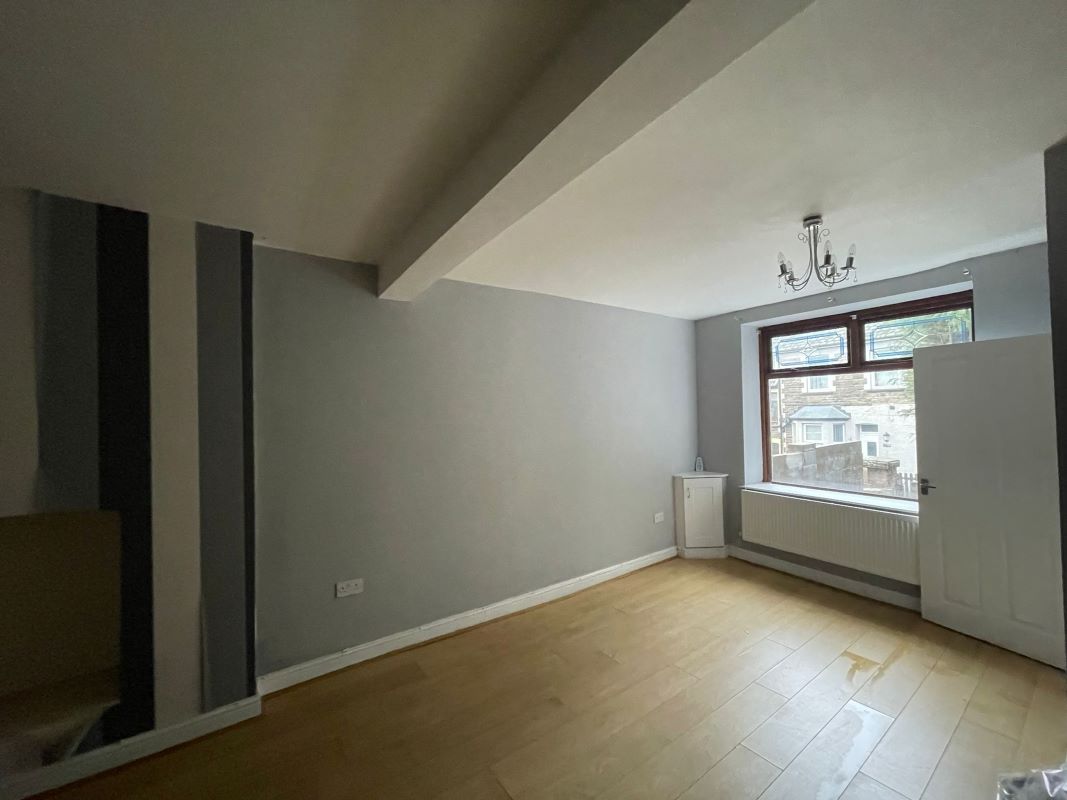 122 Oak Street, Abertillery, NP13 1TQ