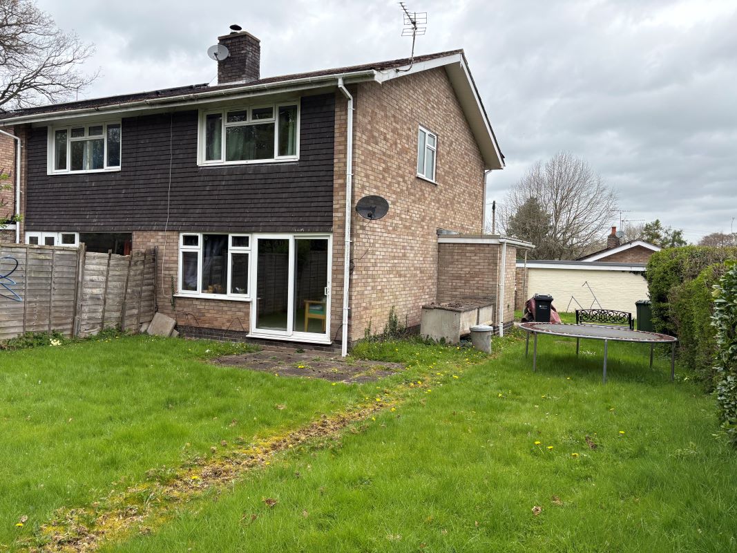 16 Westland View, Luston, Leominster, Herefordshire, HR6 0EA