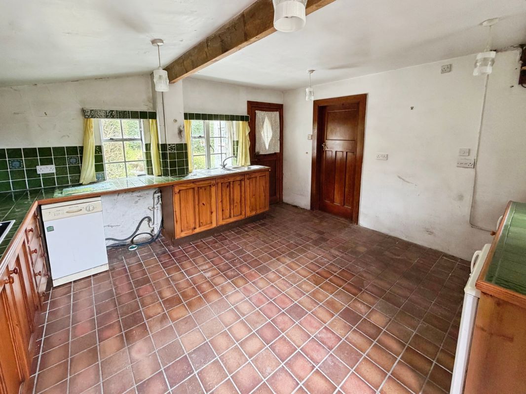 Sunnyside Abergwyngregyn, Llanfairfechan, Gwynedd, LL33 0LA