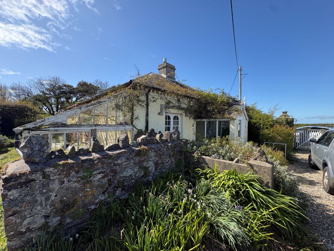 Property for Auction in Wales - The Images, Hundleton, Pembroke, Pembrokeshire, SA71 5RU
