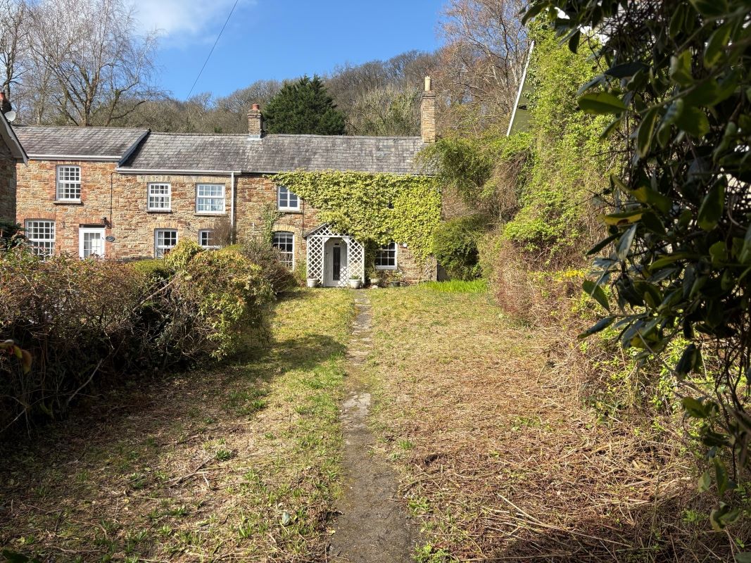 Property for Auction in Wales - 23 Derllwyn Road Tondu, Bridgend, CF32 9HD