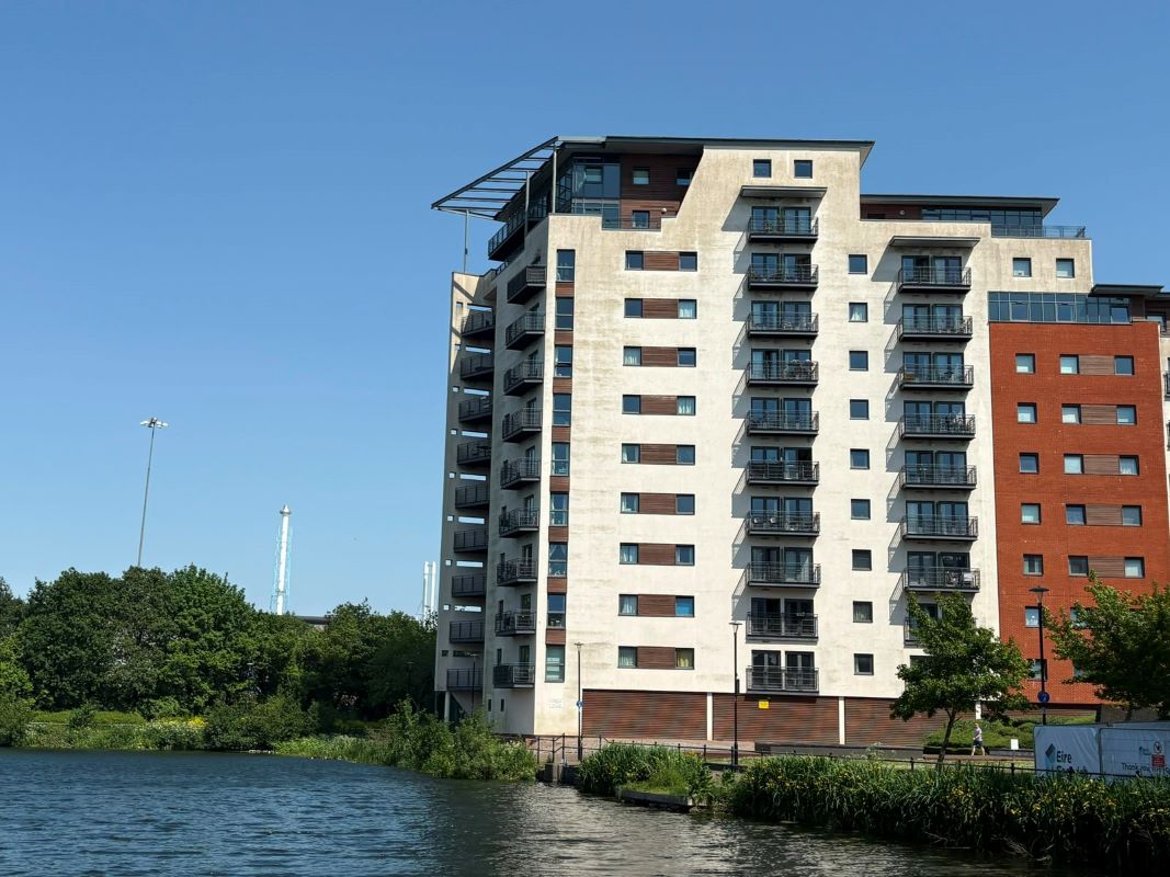 Lot Image