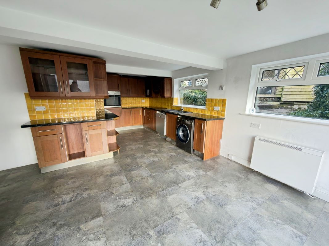 Llidiart Y Coed, Maenan, Llanrwst, Gwynedd, LL26 0YN
