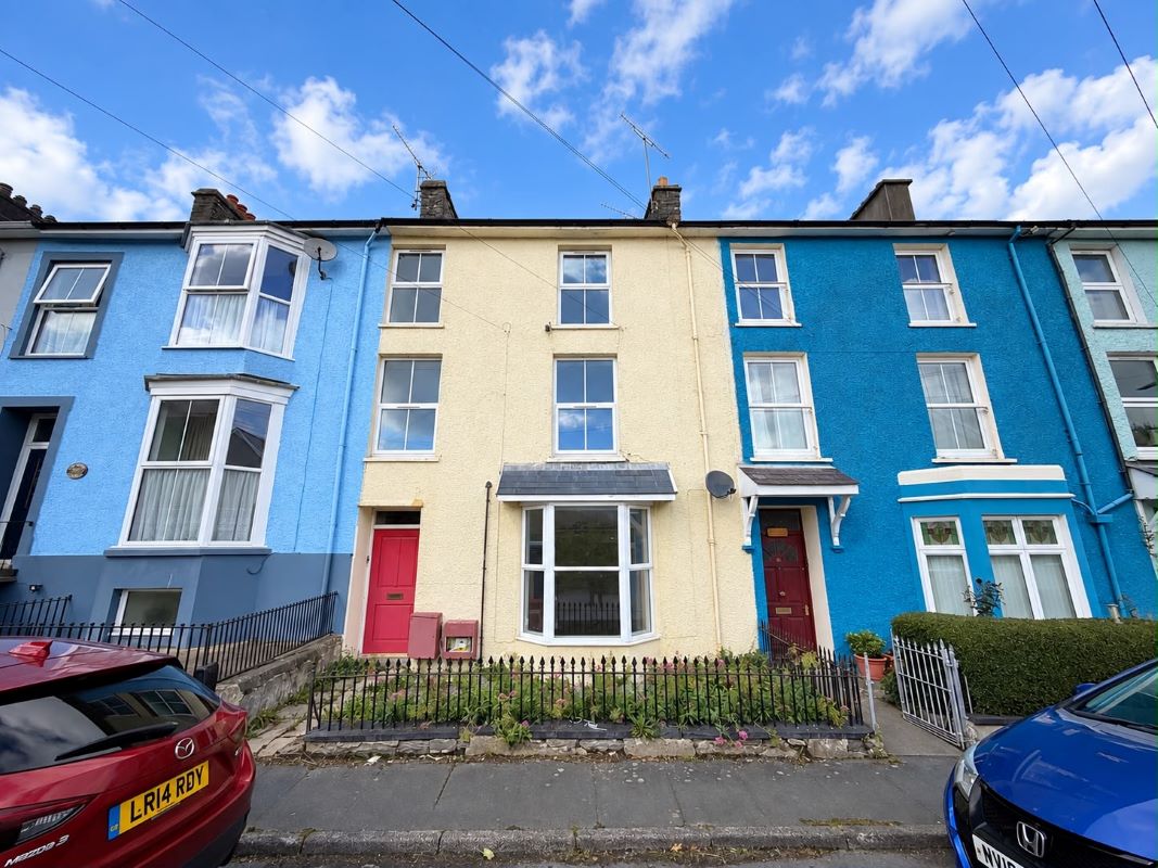 Property for Auction in Wales - 11 Station Terrace, Lampeter, SA48 7HH