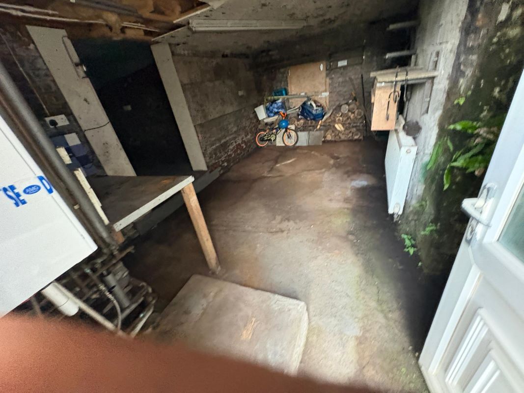 Lot Image