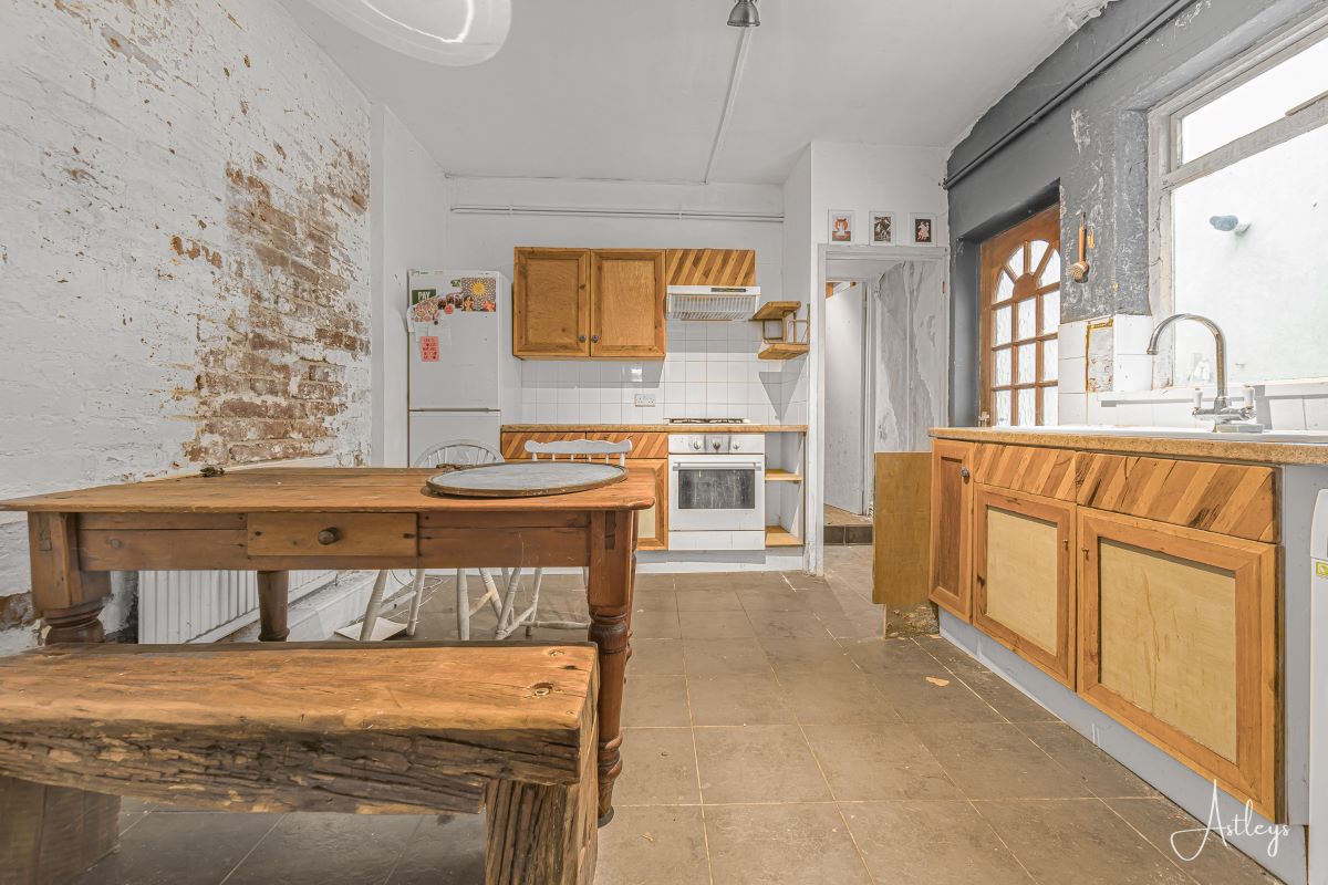 16 Oaklands Terrace, Mount Pleasant, Abertawe, Swansea, SA1 6JJ