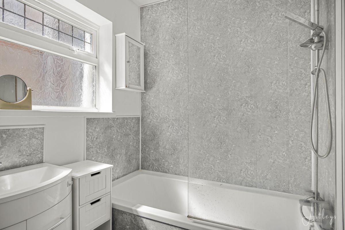 43 Hewson Street, Mount Pleasant, Swansea, West Glamorgan, SA1 6HS