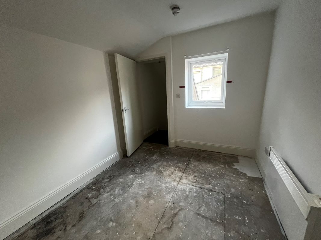 Westbourne Grove, Redcar, Cleveland, TS10 1EH LSH Property Auctions