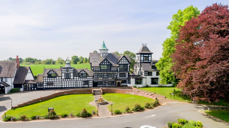 The Wild Boar Hotel, Whitchurch Road, Beeston, Tarporley, Cheshire, CW6 9NW
