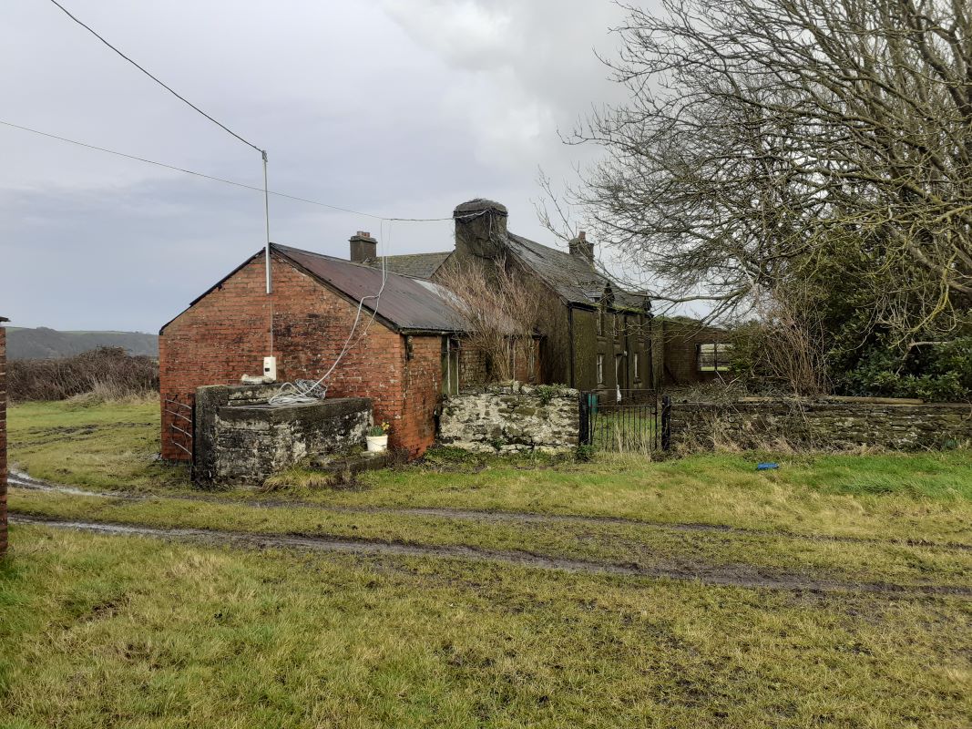 Little Burrows Farm, A4066, Llanmiloe, Pendine, Dyfed, SA33 4UA