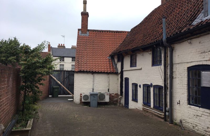 57-59 Castle Gate, Newark, Nottinghamshire, NG24 1BE
