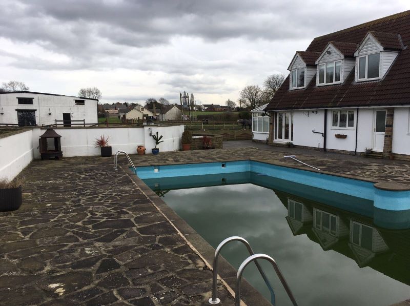 32 Barrowby Lane, Garforth, Leeds, West Yorkshire, LS25 1NG