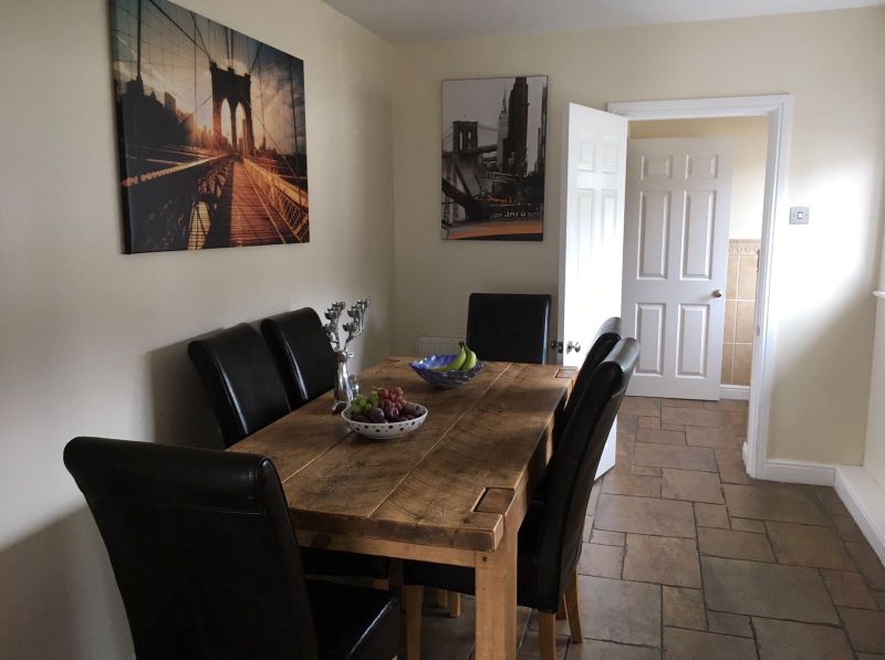 32 Barrowby Lane, Garforth, Leeds, West Yorkshire, LS25 1NG