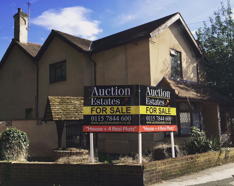 Mansfield House, 148 Burton Road, Gedling, Nottingham, NG4 2QG