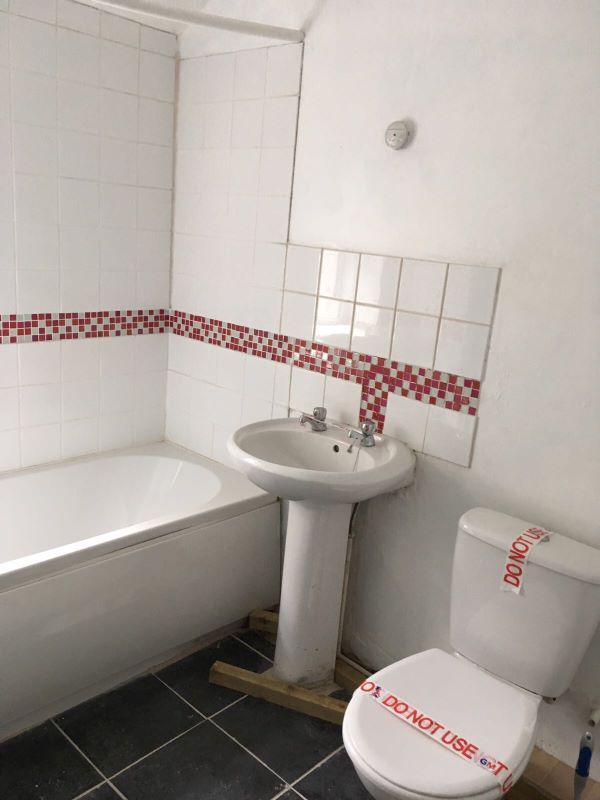 48 Glandwr Street, Abertillery, Gwent, NP13 1TY