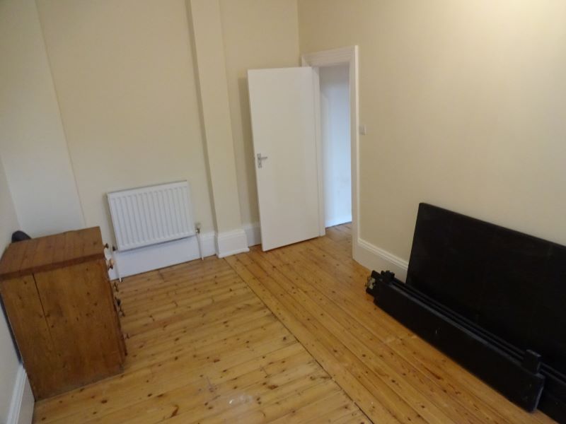 Flat 2, 20 Barrack Lane, The Park, Nottingham, NG7 1AN